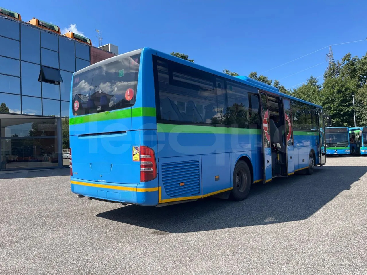 Suburban bus Mercedes-Benz Integro: picture 10