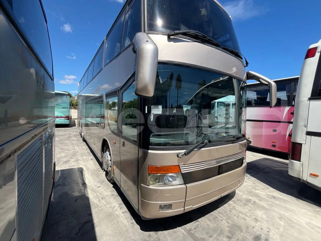 Setra S328 - Double-decker bus: picture 1 Setra S328 - Double-decker bus: picture 1
