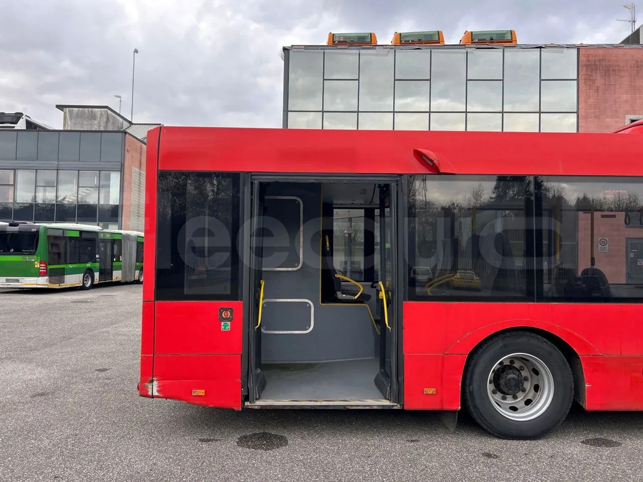 City bus Solaris Urbino: picture 14