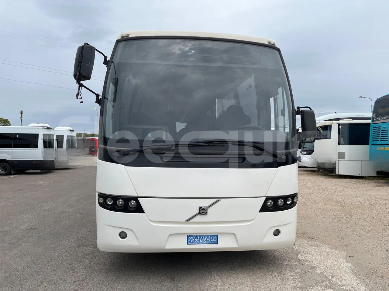 Volvo B12 - Coach: picture 2 Volvo B12 - Coach: picture 2