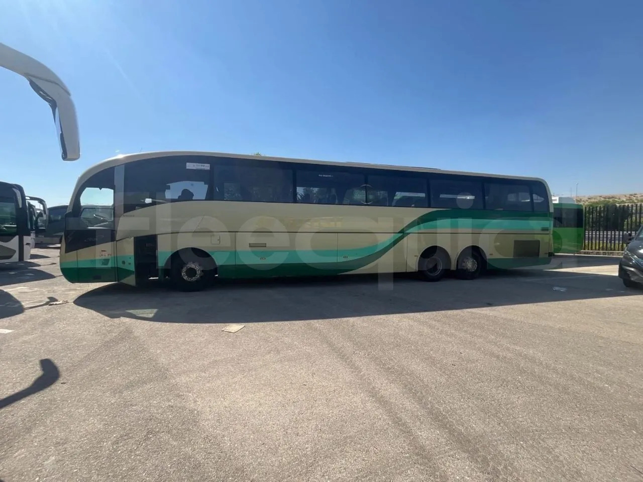 Volvo B12B - Coach: picture 5 Volvo B12B - Coach: picture 5