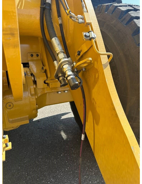 Wheel loader Cat 938: picture 9 Wheel loader Cat 938: picture 9