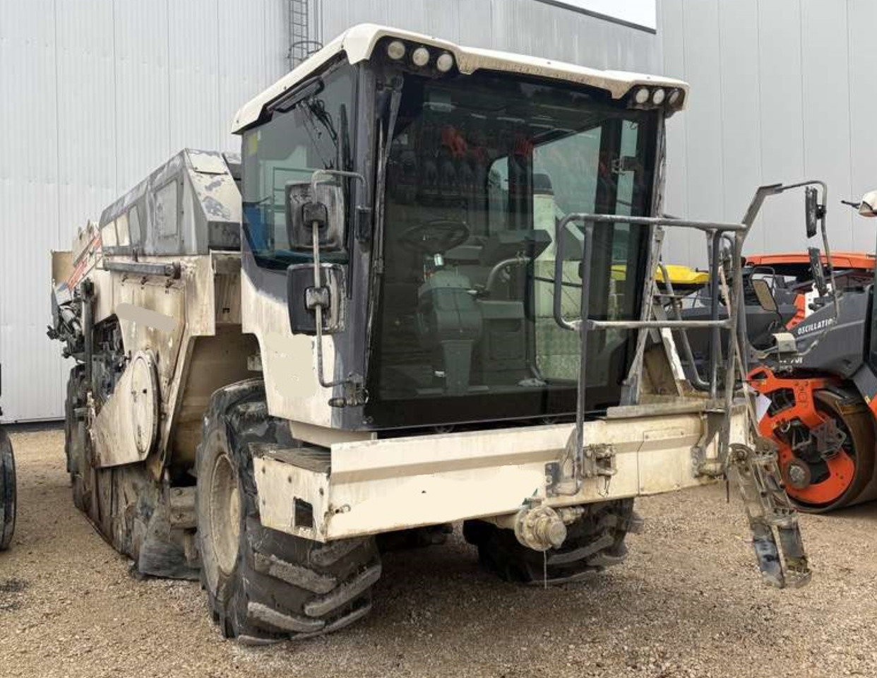 WIRTGEN WR 240i S-PACK - Soil stabilizer: picture 1 WIRTGEN WR 240i S-PACK - Soil stabilizer: picture 1