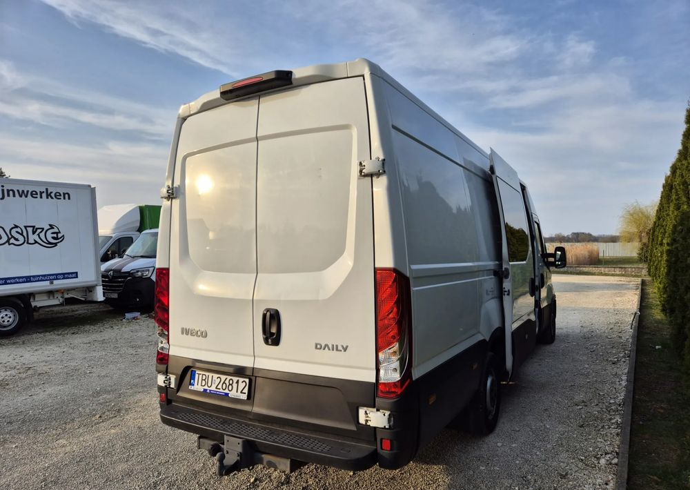 Leasing of Iveco Iveco 35s18 3.0 180KM Brygadówka manual Iveco Iveco 35s18 3.0 180KM Brygadówka manual: picture 14 Leasing of Iveco Iveco 35s18 3.0 180KM Brygadówka manual Iveco Iveco 35s18 3.0 180KM Brygadówka manual: picture 14