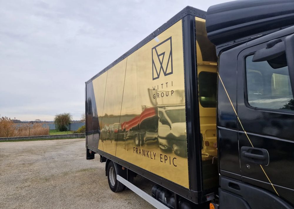 Kontener 10 palet winda 1000kg , Iveco Atleon Atego mascott ,stan idealny! - Swap body - box: picture 3 Kontener 10 palet winda 1000kg , Iveco Atleon Atego mascott ,stan idealny! - Swap body - box: picture 3