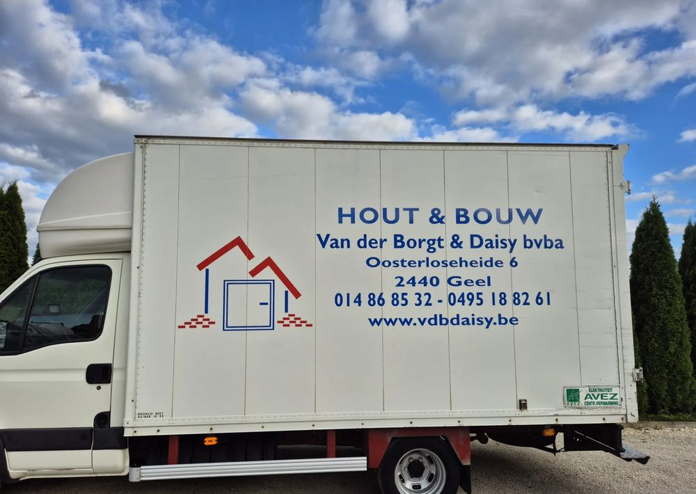 Kontener 8 palet Iveco, boczne drzwi ,stan bdb! Izoterma, Magazyn ,kurnik, garaż! - Swap body - box: picture 2 Kontener 8 palet Iveco, boczne drzwi ,stan bdb! Izoterma, Magazyn ,kurnik, garaż! - Swap body - box: picture 2