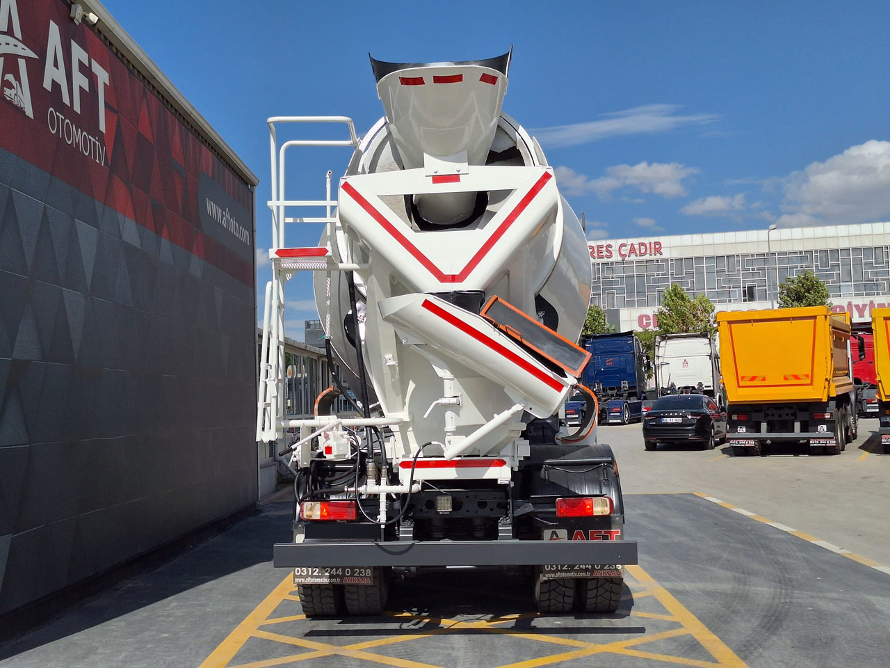 Concrete mixer truck MERCEDES-BENZ AXOR 3028: picture 7 Concrete mixer truck MERCEDES-BENZ AXOR 3028: picture 7