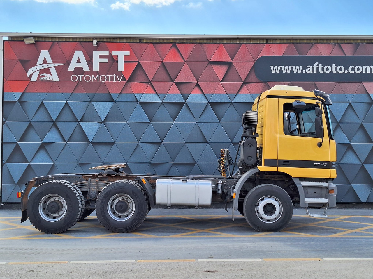 MERCEDES-BENZ ACTROS 3348 - Tractor unit: picture 4 MERCEDES-BENZ ACTROS 3348 - Tractor unit: picture 4