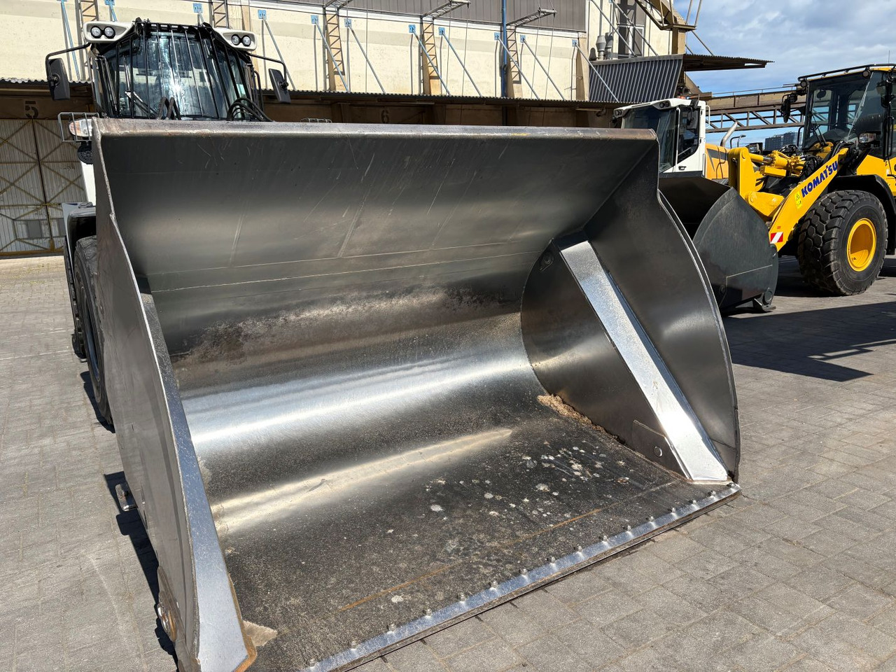 LIEBHERR L538 - Wheel loader: picture 5 LIEBHERR L538 - Wheel loader: picture 5