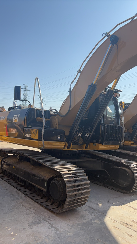 CATERPILLAR 330D2L - Crawler excavator: picture 3 CATERPILLAR 330D2L - Crawler excavator: picture 3