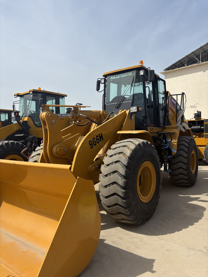 CATERPILLAR 966H great condition discouted - Wheel loader: picture 1 CATERPILLAR 966H great condition discouted - Wheel loader: picture 1