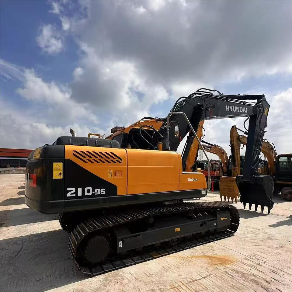 HYUNDAI 210-9S - Crawler excavator: picture 2 HYUNDAI 210-9S - Crawler excavator: picture 2