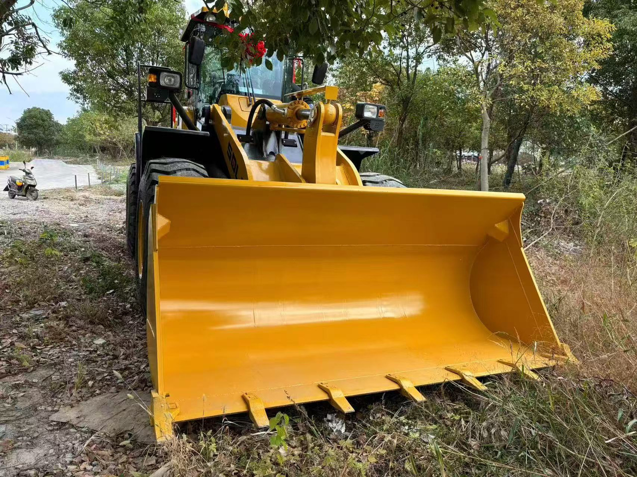 SDLG LG956L - Wheel loader: picture 2 SDLG LG956L - Wheel loader: picture 2