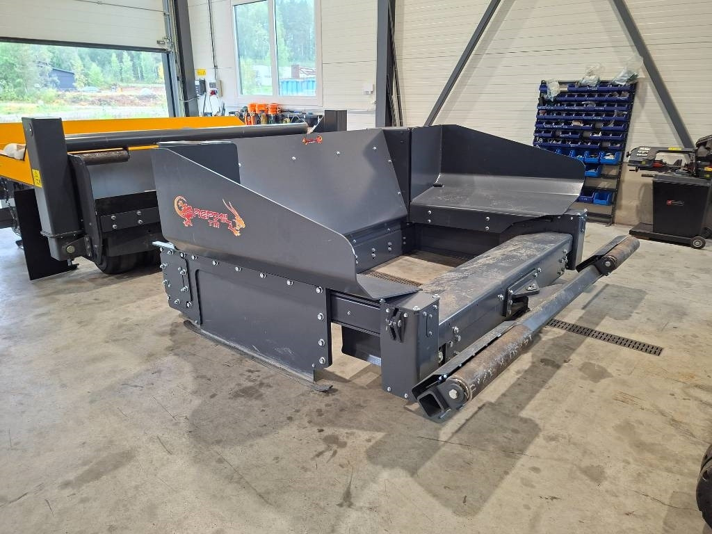 Grader Reptail TM: picture 10 Grader Reptail TM: picture 10