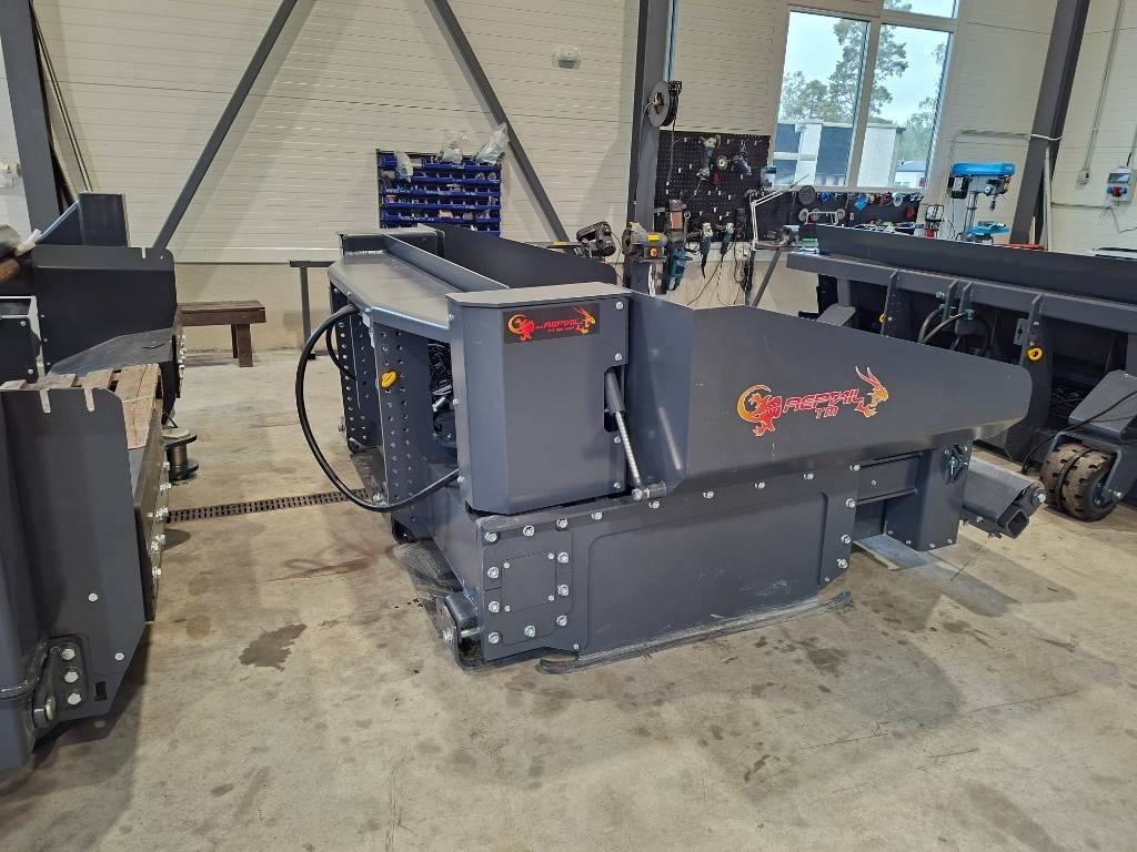 Grader Reptail TM: picture 8 Grader Reptail TM: picture 8