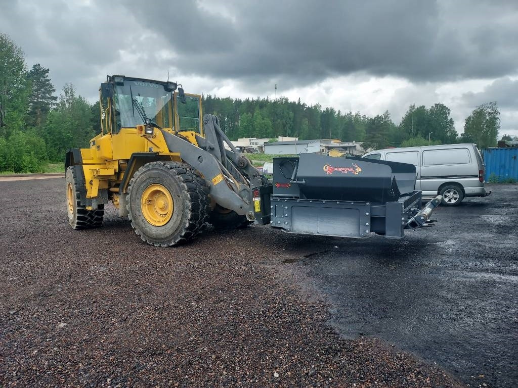 Grader Reptail TM: picture 5 Grader Reptail TM: picture 5