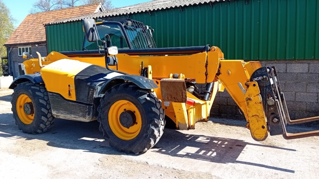 JCB 540-140 - Telescopic handler: picture 3 JCB 540-140 - Telescopic handler: picture 3