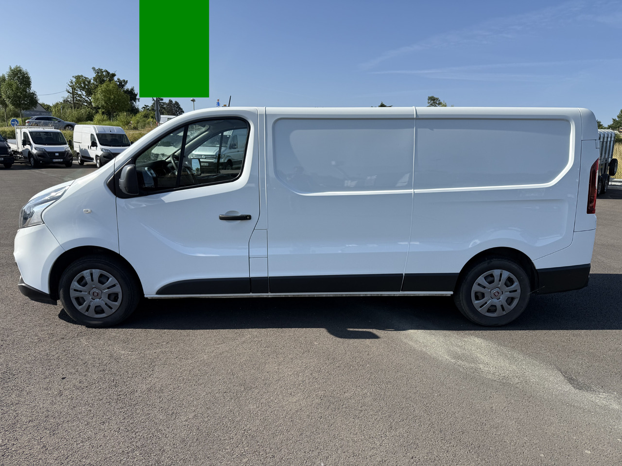 FIAT TALENTO 1T3 LH1 2.0MULTIJET120 PRO LOUNGE + ATTELAGE ET KIT BOIS COMPLET - Panel van: picture 3 FIAT TALENTO 1T3 LH1 2.0MULTIJET120 PRO LOUNGE + ATTELAGE ET KIT BOIS COMPLET - Panel van: picture 3