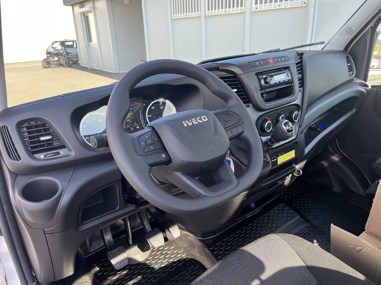 IVECO DAILY SOCAGE 24D SPEED - Truck mounted aerial platform: picture 5 IVECO DAILY SOCAGE 24D SPEED - Truck mounted aerial platform: picture 5