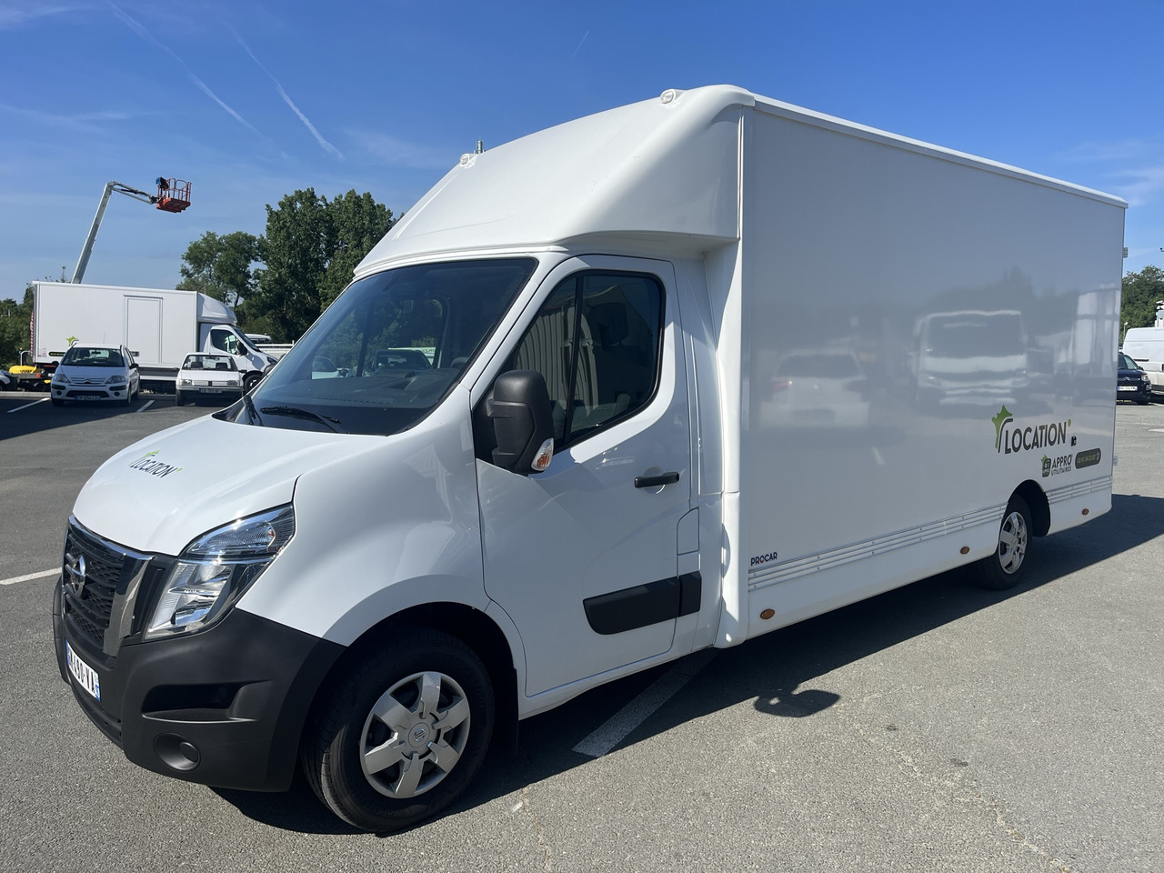 NISSAN INTERSTAR 2.3DCI170 PLANCHE CABINE - Box van: picture 2 NISSAN INTERSTAR 2.3DCI170 PLANCHE CABINE - Box van: picture 2