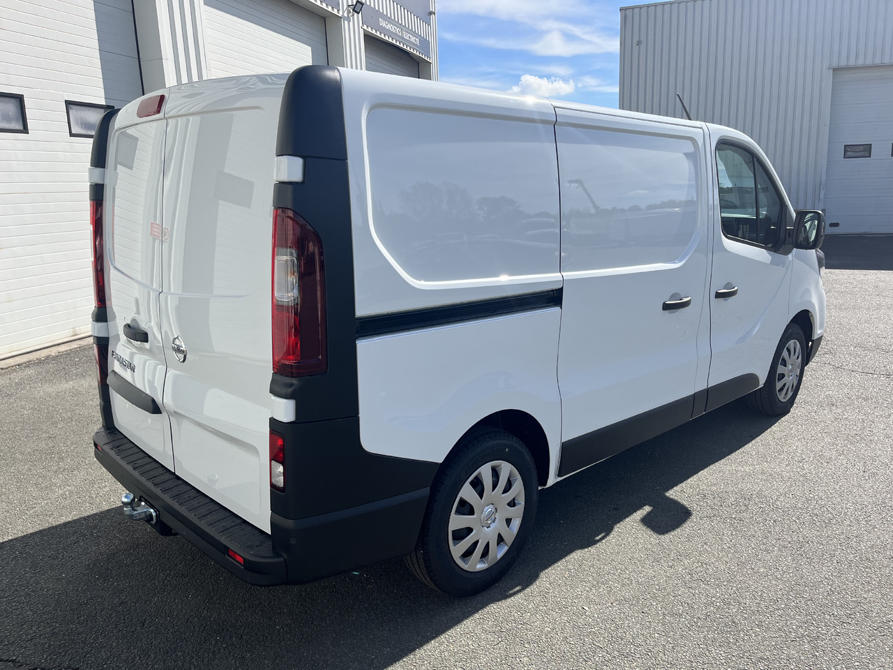 NISSAN Primastar NV300 2.0DCI130 Acenta L1H1 - Panel van: picture 4 NISSAN Primastar NV300 2.0DCI130 Acenta L1H1 - Panel van: picture 4
