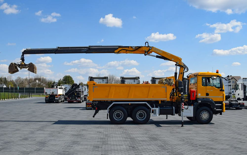 MAN TGS 26.400 / 6x4 / EURO 6 / UDT / HDS FASSI 165 / WYSUW x3 / ROTATOR / CHWYTAK / STEROWANIE RADIOWE / WZMOCNIONA RAMA / WYWROTKA / HYDROBURTA / AUTOMAT / 2017 / NOWE OPONY - 100% / NISKI PRZEBIEG  - Tipper: picture 4 MAN TGS 26.400 / 6x4 / EURO 6 / UDT / HDS FASSI 165 / WYSUW x3 / ROTATOR / CHWYTAK / STEROWANIE RADIOWE / WZMOCNIONA RAMA / WYWROTKA / HYDROBURTA / AUTOMAT / 2017 / NOWE OPONY - 100% / NISKI PRZEBIEG  - Tipper: picture 4