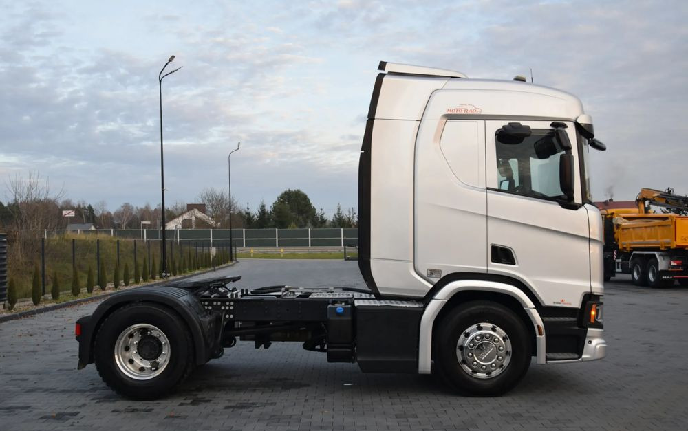 Scania R450 / HYDRAULIKA / RETARDER / ACC / KLIMA / FULL LEDY / ALUFELGI / SERWISOWANA / SPROWADZONA - Tractor unit: picture 4 Scania R450 / HYDRAULIKA / RETARDER / ACC / KLIMA / FULL LEDY / ALUFELGI / SERWISOWANA / SPROWADZONA - Tractor unit: picture 4