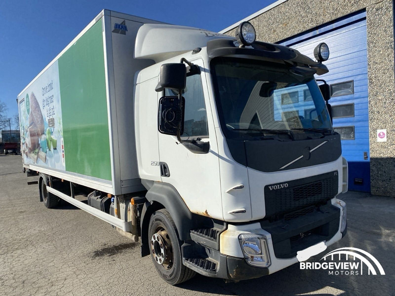 Volvo FL 250 - Refrigerator truck: picture 1 Volvo FL 250 - Refrigerator truck: picture 1