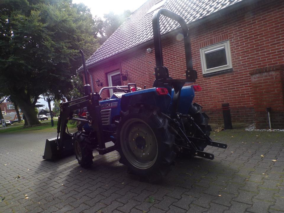 Kleintraktor Iseki TU1700 mit Frontlader ab 125 € pro Monat. - Compact tractor: picture 5 Kleintraktor Iseki TU1700 mit Frontlader ab 125 € pro Monat. - Compact tractor: picture 5