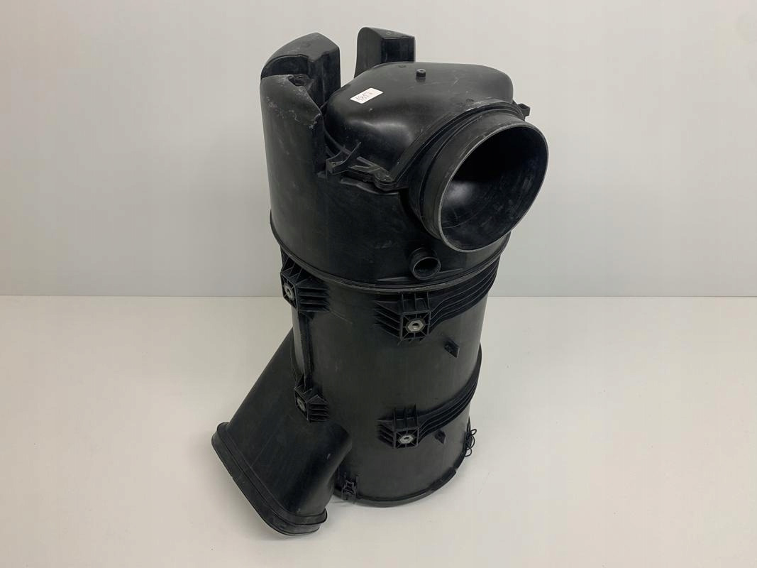 FILTR POWIETRZA OBUDOWA FILTRA MAN TGS TGX EURO 6 - Air filter for Truck: picture 3 FILTR POWIETRZA OBUDOWA FILTRA MAN TGS TGX EURO 6 - Air filter for Truck: picture 3