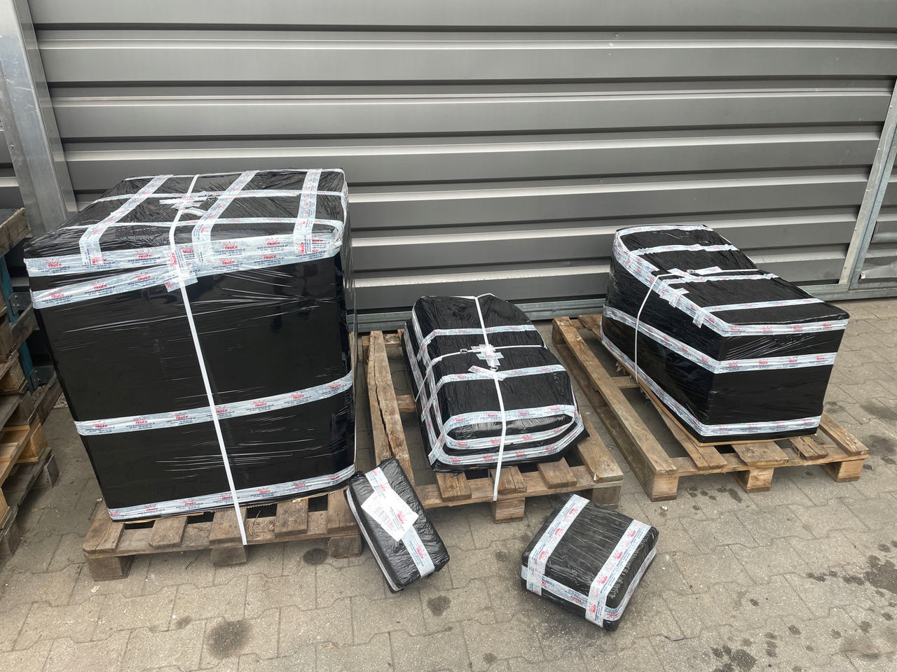 Bumper for Truck PRAWA OSŁONA NA HALOGEN ZDERZAK MAN TG3 TGX 3 81416142276: picture 6