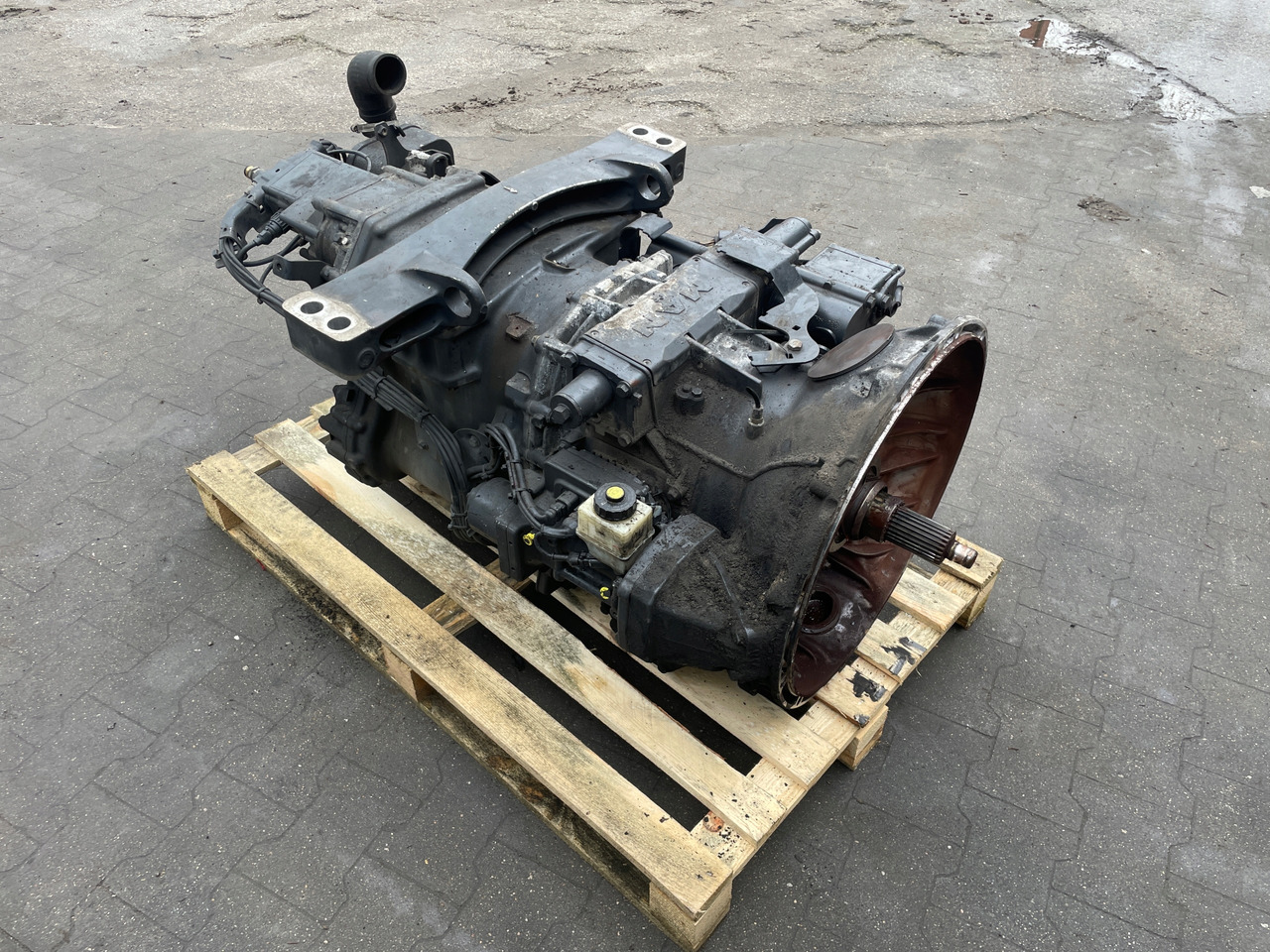 SKRZYNIA BIEGÓW MAN SCANIA RETARDER KOMPLETNA 2433418 - Gearbox for Truck: picture 3 SKRZYNIA BIEGÓW MAN SCANIA RETARDER KOMPLETNA 2433418 - Gearbox for Truck: picture 3