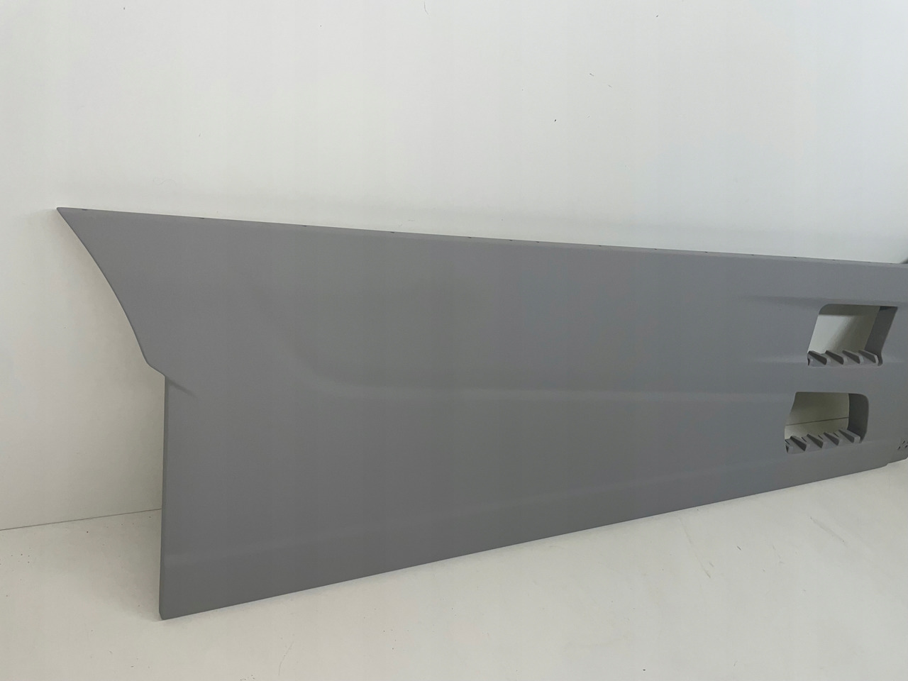 ZABUDOWA MIĘDZYOSIOWA SPOILER FORD F-MAX F MAX - Aerodynamics/ Spoiler for Truck: picture 4 ZABUDOWA MIĘDZYOSIOWA SPOILER FORD F-MAX F MAX - Aerodynamics/ Spoiler for Truck: picture 4