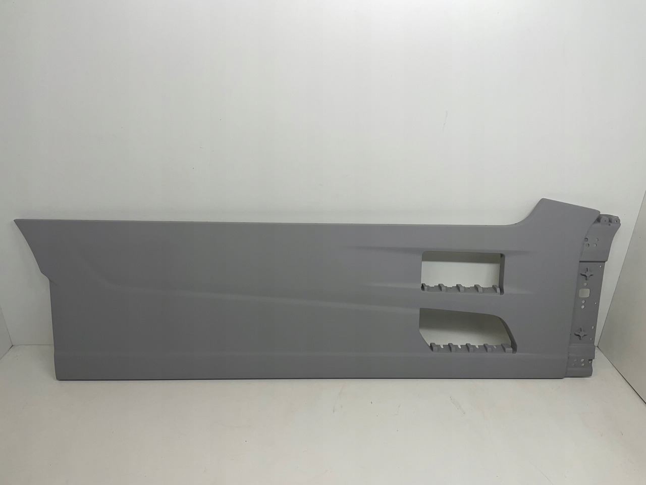 ZABUDOWA MIĘDZYOSIOWA SPOILER FORD F-MAX F MAX - Aerodynamics/ Spoiler for Truck: picture 1 ZABUDOWA MIĘDZYOSIOWA SPOILER FORD F-MAX F MAX - Aerodynamics/ Spoiler for Truck: picture 1