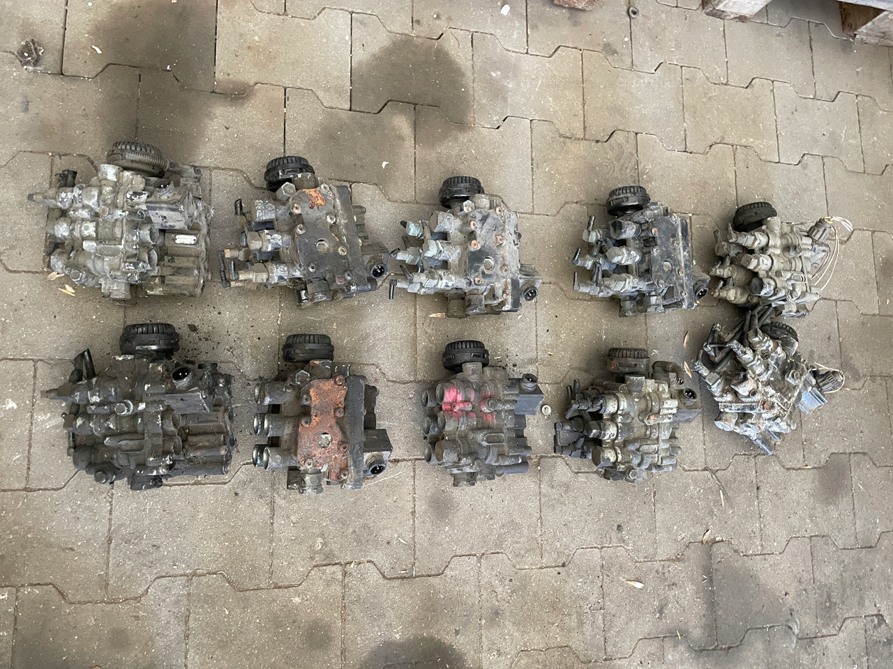 ZAWÓR PODUSZEK ECAS MAN TGA TGX TGS 4729000570 - Air suspension for Truck: picture 4 ZAWÓR PODUSZEK ECAS MAN TGA TGX TGS 4729000570 - Air suspension for Truck: picture 4