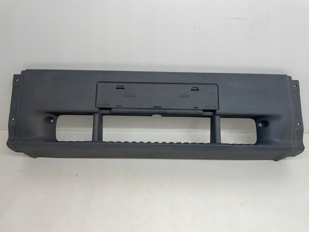 ZDERZAK MERCEDES ŚRODEK ZDERZAKA NAKŁADKA OSŁONA A 9738801170 - Bumper for Truck: picture 1 ZDERZAK MERCEDES ŚRODEK ZDERZAKA NAKŁADKA OSŁONA A 9738801170 - Bumper for Truck: picture 1