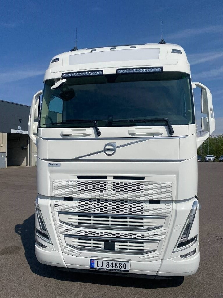 Volvo FH 500 - Tractor unit: picture 2 Volvo FH 500 - Tractor unit: picture 2
