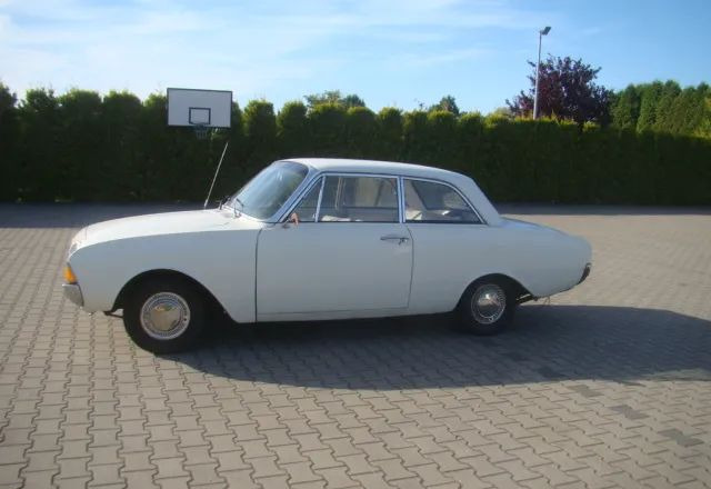 Ford Taunus - Car: picture 2 Ford Taunus - Car: picture 2