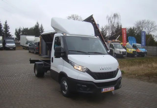 Iveco DAILY 35 C 15 3.5T 4.60M 3.5T NA HAKU CLIMATRONIC - Tipper van: picture 3 Iveco DAILY 35 C 15 3.5T 4.60M 3.5T NA HAKU CLIMATRONIC - Tipper van: picture 3