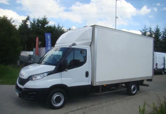 Iveco DAILY 35 S 16 3.0TDI WINDA 3.5T 4.20M - Box van: picture 2 Iveco DAILY 35 S 16 3.0TDI WINDA 3.5T 4.20M - Box van: picture 2