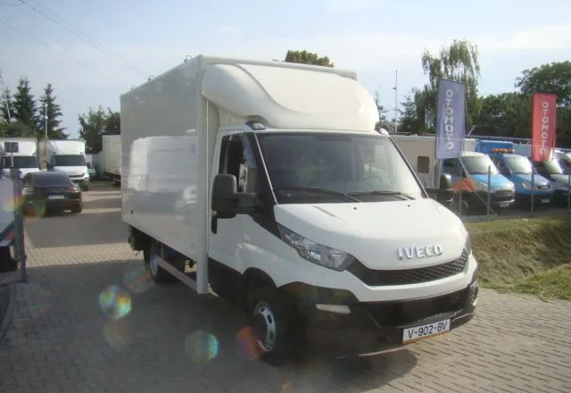 Iveco DAILY 40 C 15 3.0TDI 3.5T DMC WINDA 1000KG1000KG - Box van: picture 4 Iveco DAILY 40 C 15 3.0TDI 3.5T DMC WINDA 1000KG1000KG - Box van: picture 4