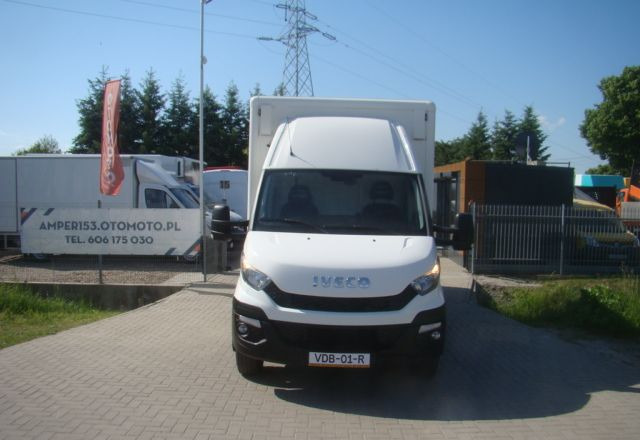 Iveco DAILY 70 C 18 3.0TDI 5.45M WINDA 1000KG - Box truck: picture 2 Iveco DAILY 70 C 18 3.0TDI 5.45M WINDA 1000KG - Box truck: picture 2