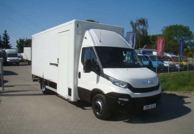 Iveco DAILY 70 C 18 3.0TDI 5.45M WINDA 1000KG - Box van: picture 3 Iveco DAILY 70 C 18 3.0TDI 5.45M WINDA 1000KG - Box van: picture 3