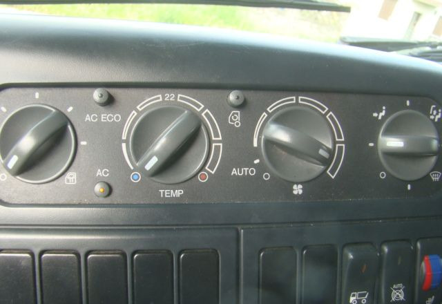 Box truck MAN TGL 12-220 8.10M KLIMA WINDA 2000KG: picture 31