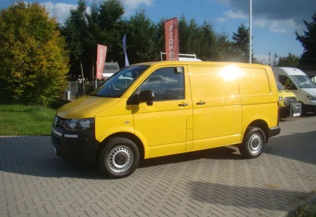 Volkswagen TRANSPORTER T 5 2.0TDI 140KM AUTOMAT KLIMA - Small van: picture 2 Volkswagen TRANSPORTER T 5 2.0TDI 140KM AUTOMAT KLIMA - Small van: picture 2