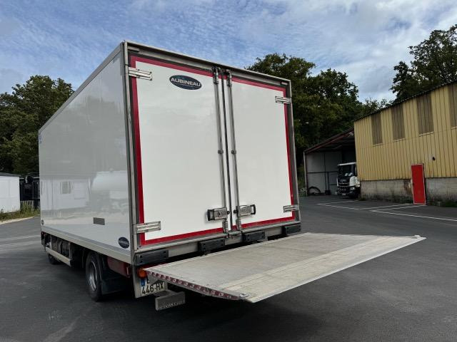 Iveco Eurocargo 100E190 - Refrigerator truck: picture 5 Iveco Eurocargo 100E190 - Refrigerator truck: picture 5