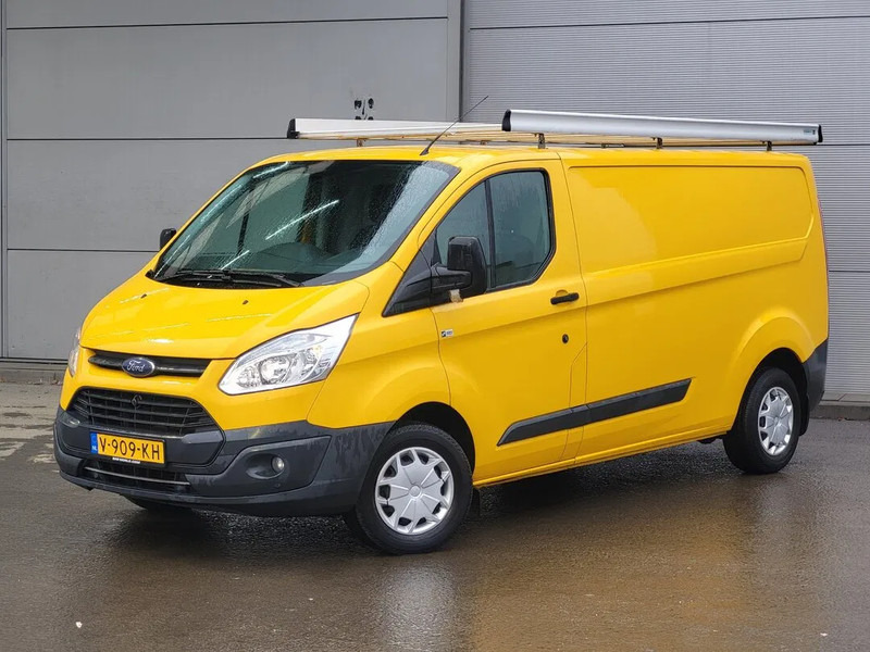 Ford Transit Custom - Small van: picture 1 Ford Transit Custom - Small van: picture 1