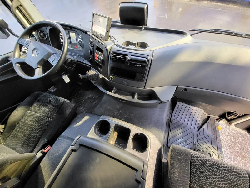 Box truck Mercedes-Benz Atego 818 Atego: picture 16 Box truck Mercedes-Benz Atego 818 Atego: picture 16