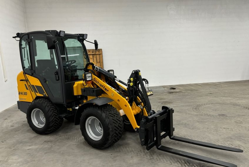 Schäffer 2430 HD - Compact track loader: picture 2 Schäffer 2430 HD - Compact track loader: picture 2