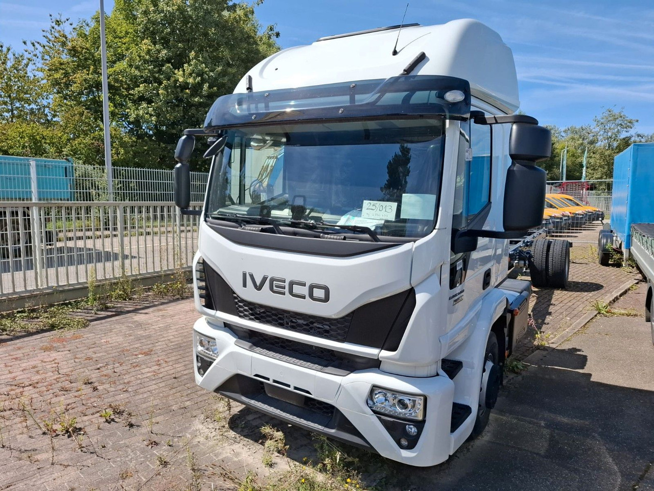 Iveco ML 140-280 FFH, Fahrgestell, Luft, Klima, ... - Cab chassis truck: picture 1 Iveco ML 140-280 FFH, Fahrgestell, Luft, Klima, ... - Cab chassis truck: picture 1